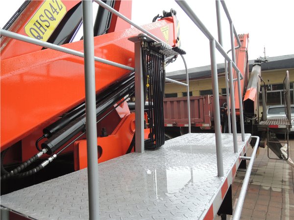 后置計(jì)量檢衡車站立平臺(tái) 后置計(jì)量檢衡車站立平臺(tái)