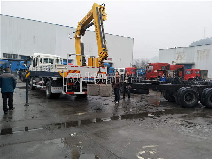 �F(xi��n)��(ch��ng)�(y��n)�յ�����������(g��)���D(zhu��n)