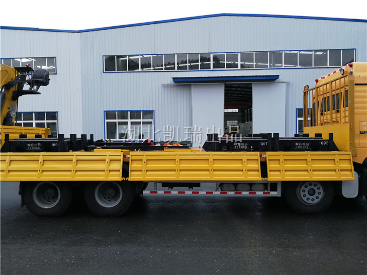 計(jì)量檢衡車發(fā)運(yùn)前測試側(cè)面圖 計(jì)量檢衡車發(fā)運(yùn)前測試側(cè)面圖