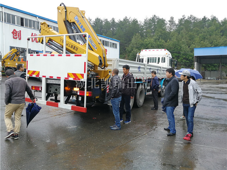 落實檢衡車方案改進技術(shù)狀態(tài) 落實檢衡車方案改進技術(shù)狀態(tài)