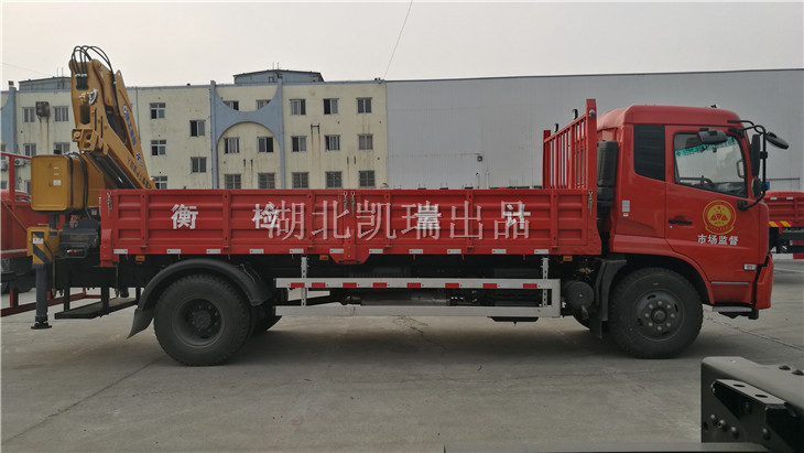 檢衡車右側(cè)外觀 檢衡車右側(cè)外觀