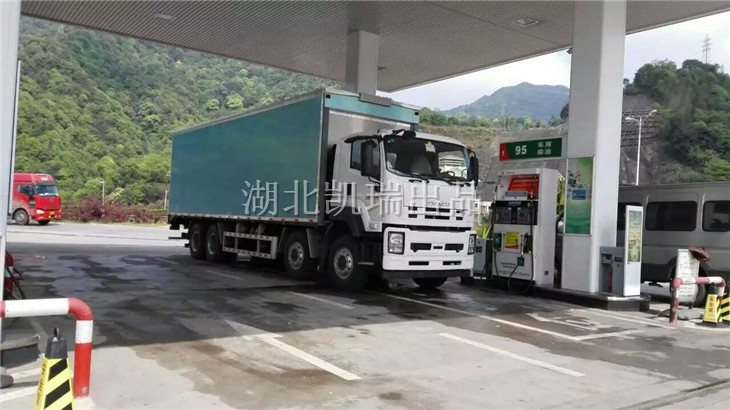 加油站加油準備發(fā)運到客戶所在地 加油站加油準備發(fā)運到客戶所在地