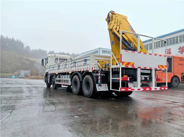 DWJ5315JJH型計(jì)量檢衡車(chē)(右后) DWJ5315JJH型計(jì)量檢衡車(chē)(右后)